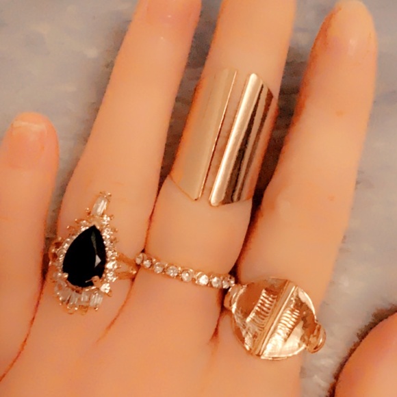 Gorgeous Stackable Knuckle Ring Set Black Jewel & Bling Rings Gold boutique NEW - Picture 8 of 17